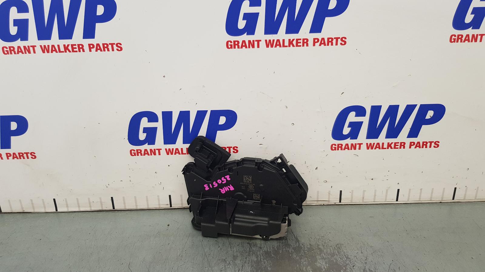2022 Volkswagen T-roc Door/Boot/Gate Lock View Auto part Door/Boot/Gate Lock Volkswagen T-roc 2022