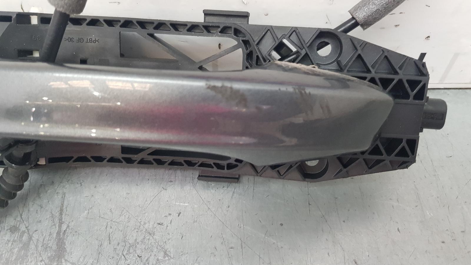 2022 Volkswagen T-roc Door Handle View Auto part Door Handle Volkswagen T-roc 2022