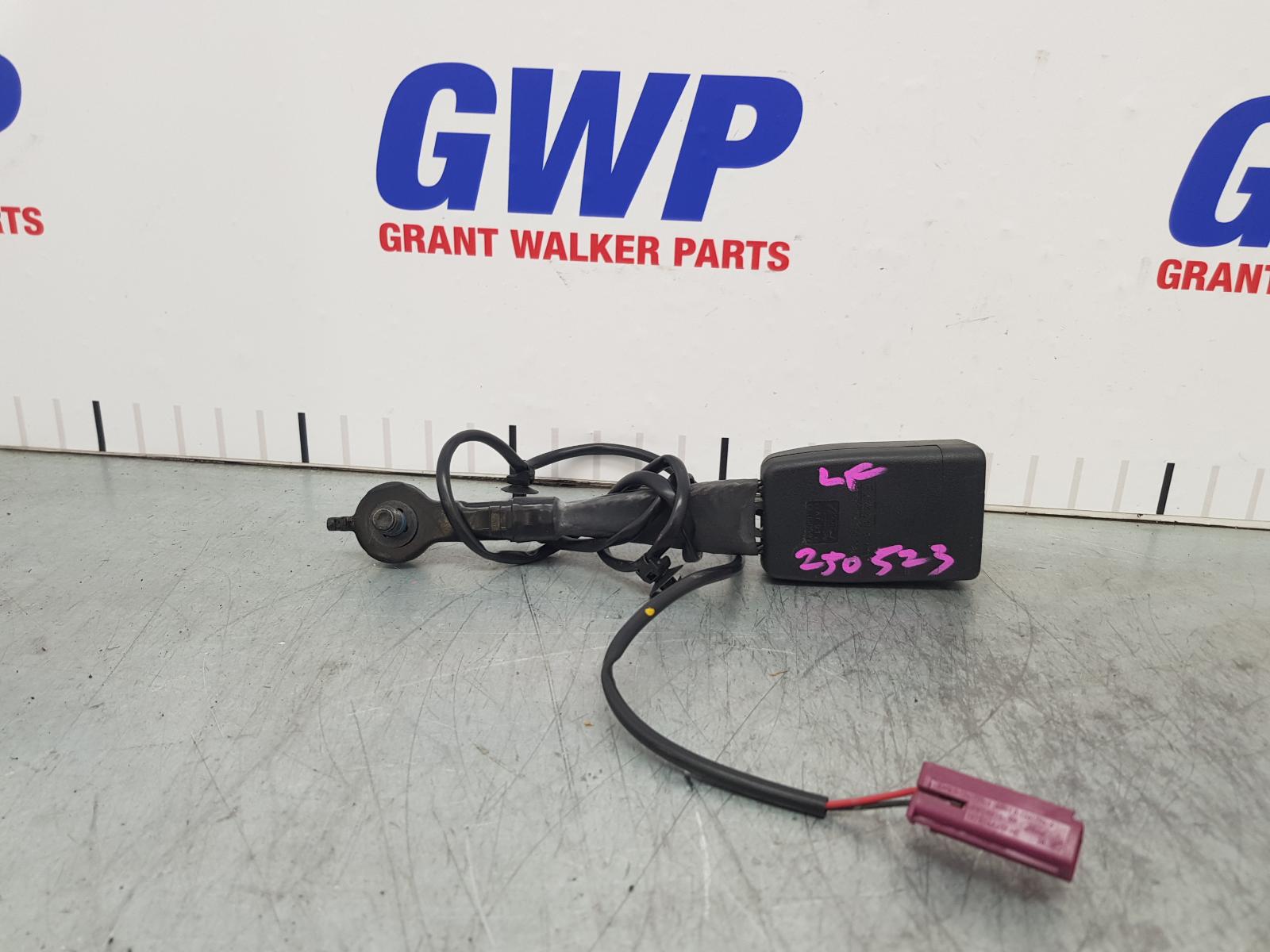 View Auto part Seatbelt/Stalk Mazda Bt50 2014