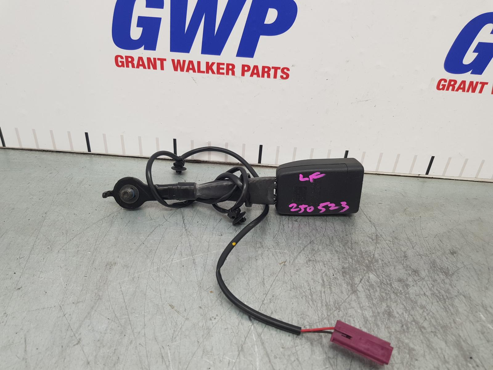 View Auto part Seatbelt/Stalk Mazda Bt50 2014