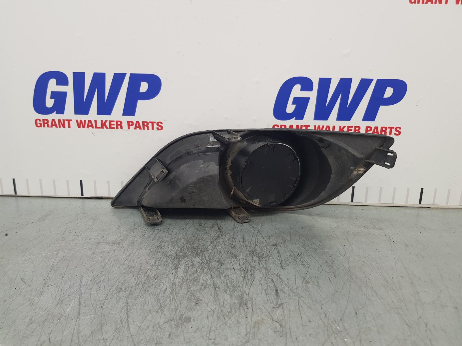 View Auto part Grille Mazda Bt50 2014