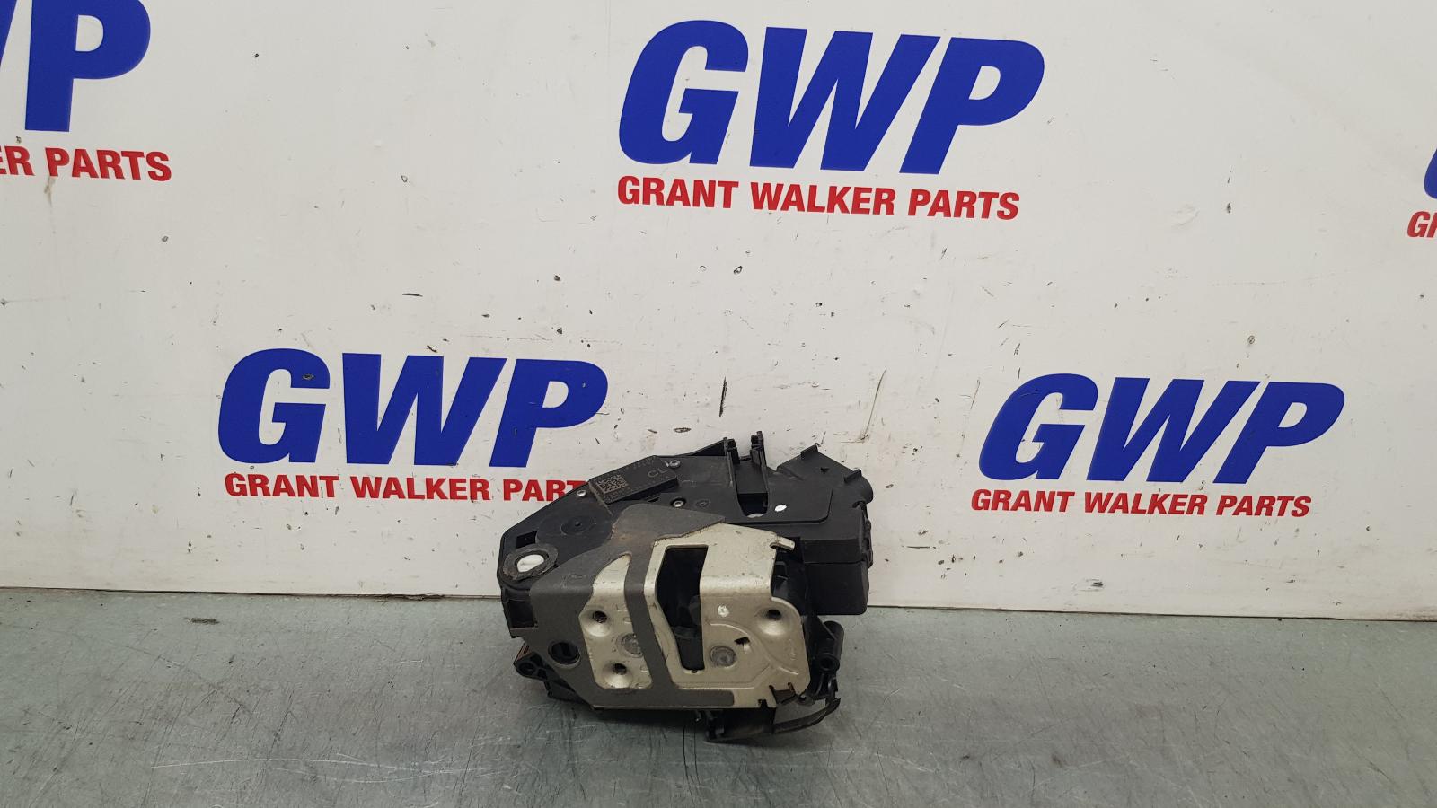 View Auto part Door/Boot/Gate Lock Ford Ranger 2016