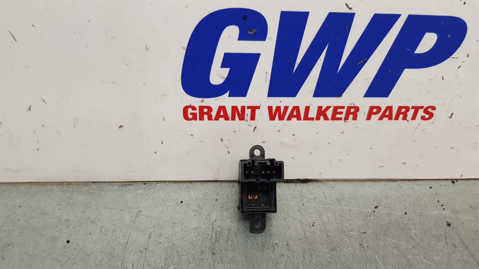 View Auto part Pwr Dr Wind Switch Mazda Bt50 2010