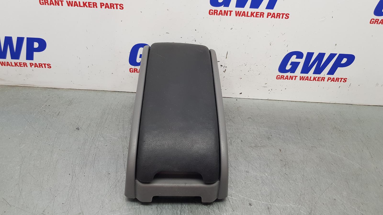 View Auto part Console Mazda Bt50 2010