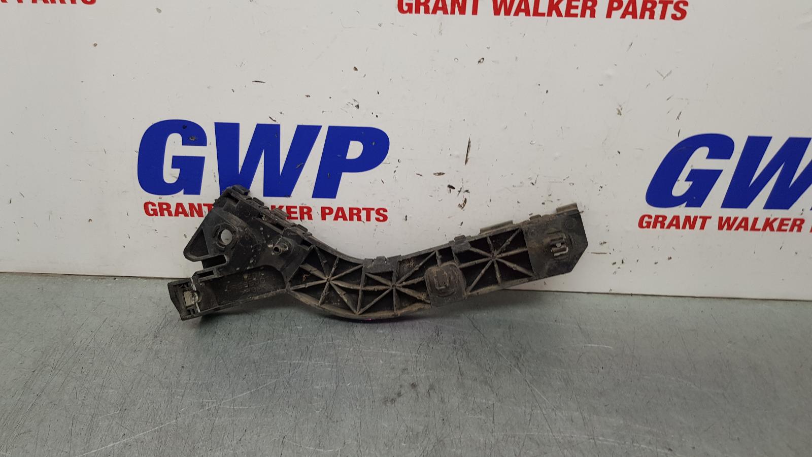 View Auto part F/Bar Reinforc/Brack Mazda Bt50 2010