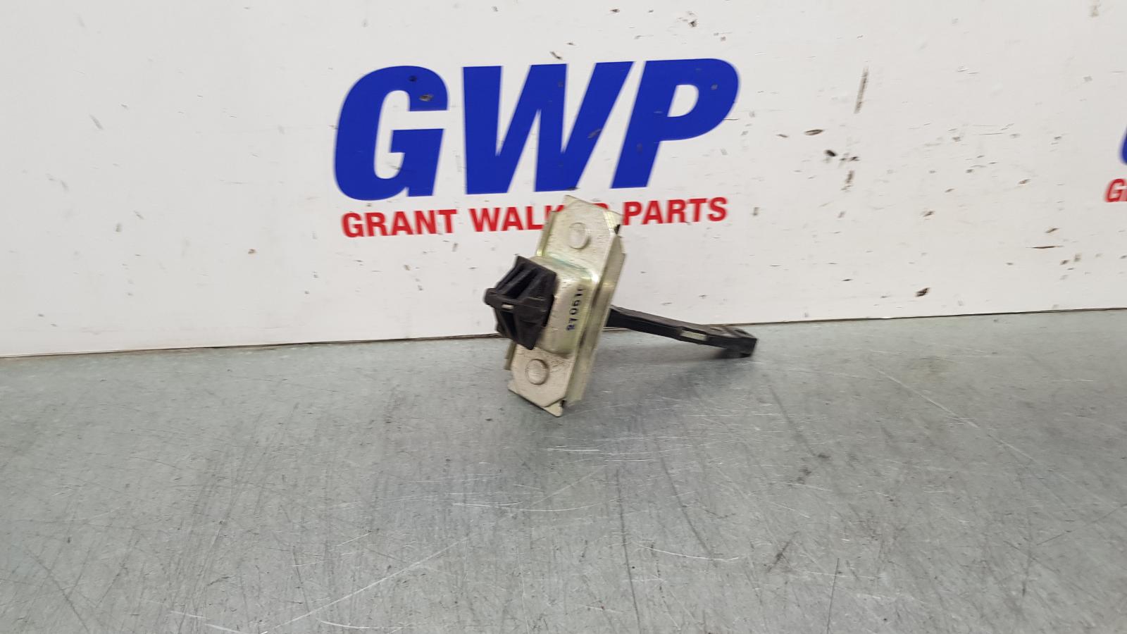 View Auto part Door Hinge/Runner Mazda Bt50 2010