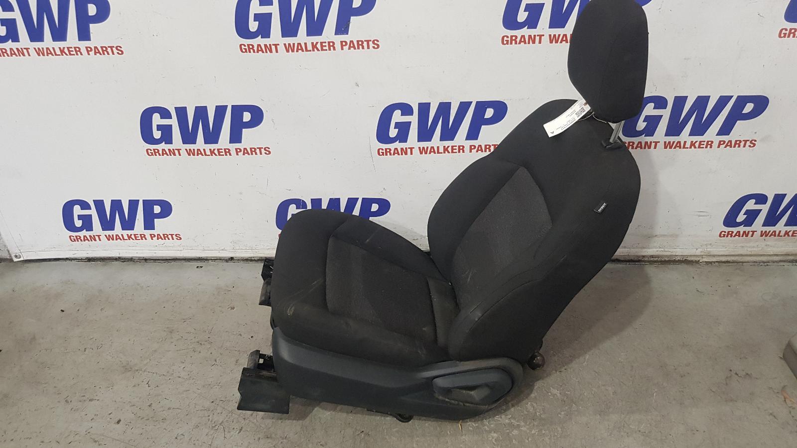 View Auto part Front Seat Ford Ranger 2023