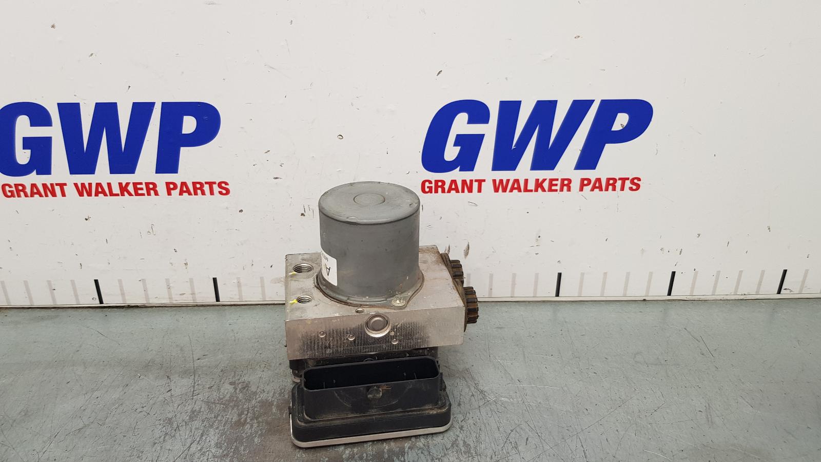 View Auto part Abs Pump/Modulator Ford Ranger 2023