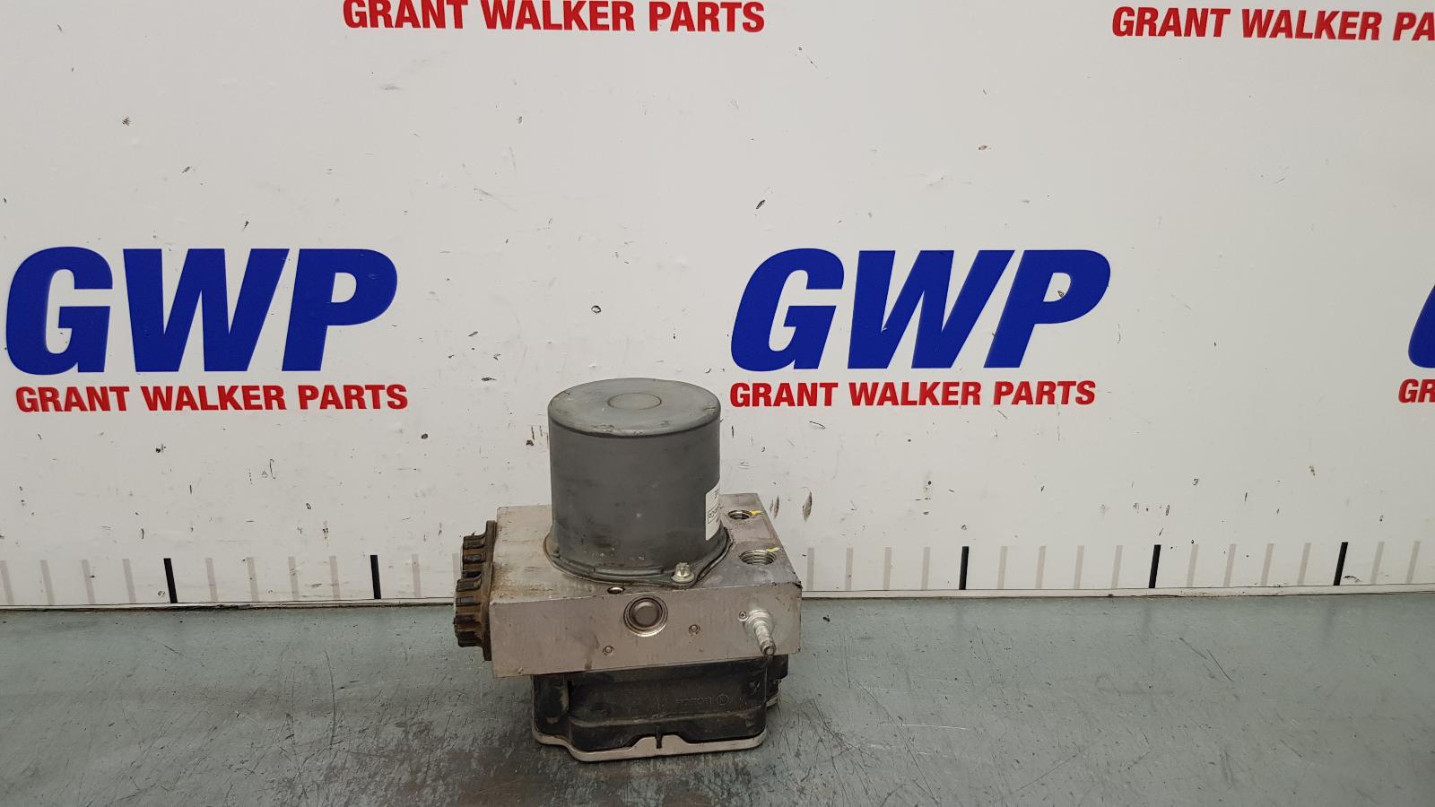 View Auto part Abs Pump/Modulator Ford Ranger 2023
