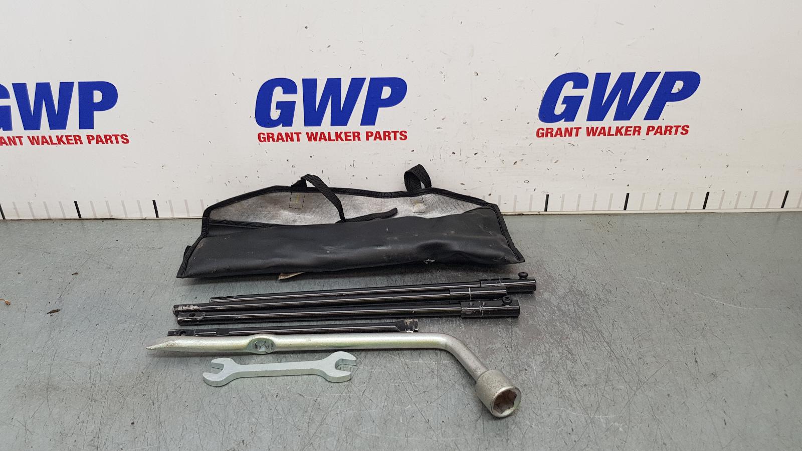 2019 Holden Colorado Jack/Tool Kit View Auto part Jack/Tool Kit Holden Colorado 2019