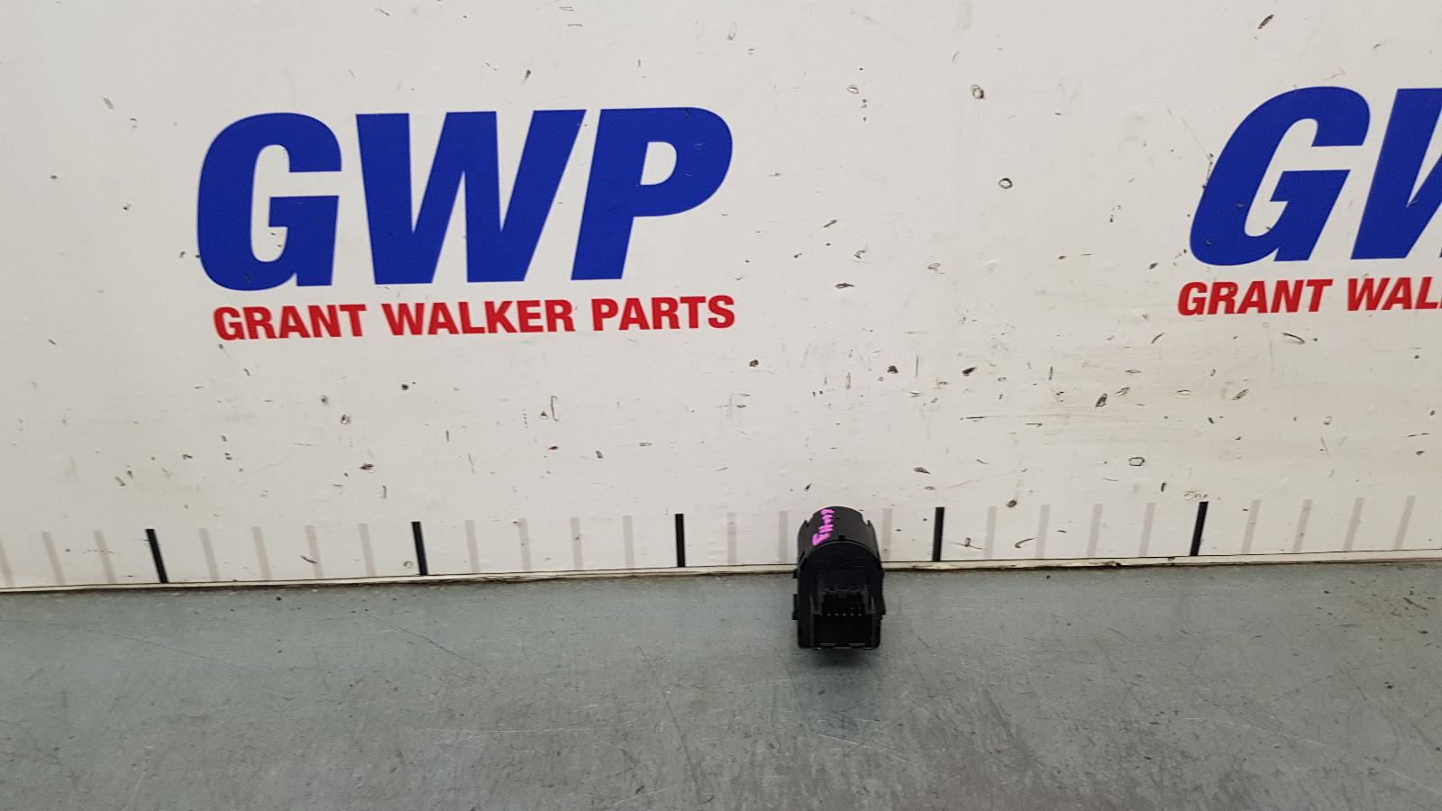 2019 Holden Colorado Misc Switch/Relay View Auto part Misc Switch/Relay Holden Colorado 2019