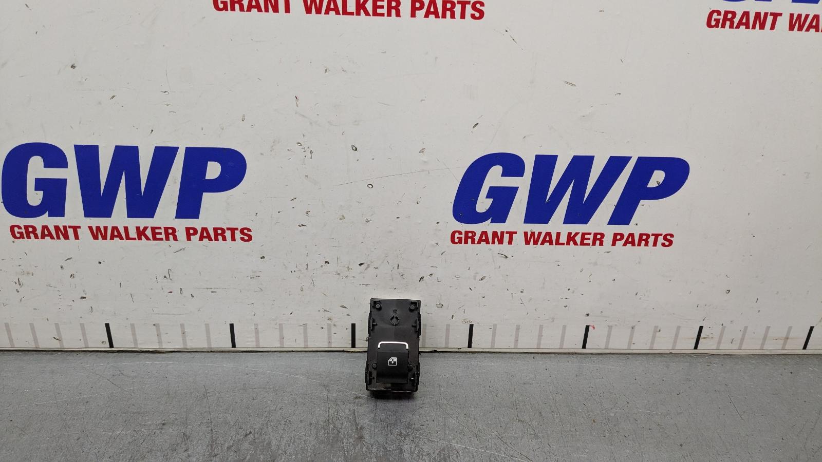 2021 Hyundai Santa Fe Pwr Dr Wind Switch View Auto part Pwr Dr Wind Switch Hyundai Santa Fe 2021