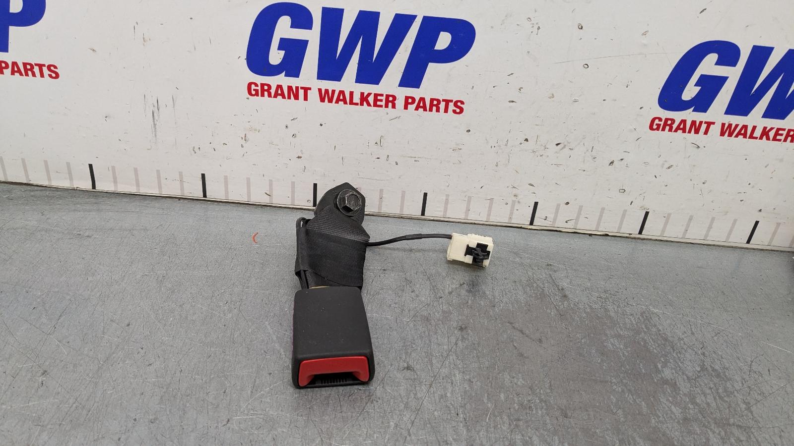 View Auto part Seatbelt/Stalk Hyundai Santa Fe 2021