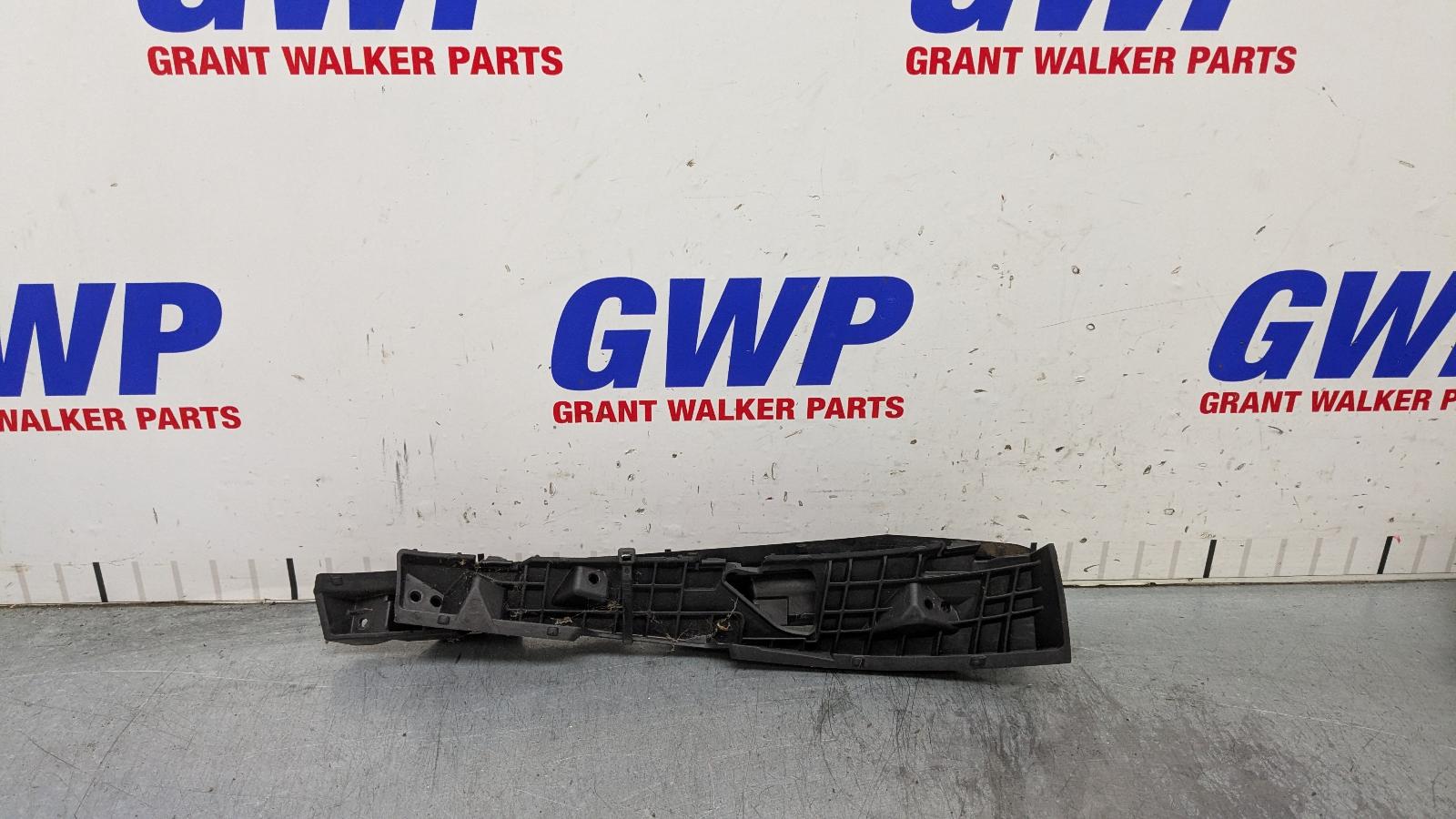 2021 Hyundai Santa Fe F/Bar Reinforc/Brack View Auto part F/Bar Reinforc/Brack Hyundai Santa Fe 2021
