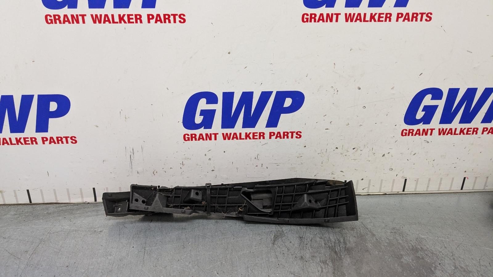 2021 Hyundai Santa Fe F/Bar Reinforc/Brack View Auto part F/Bar Reinforc/Brack Hyundai Santa Fe 2021