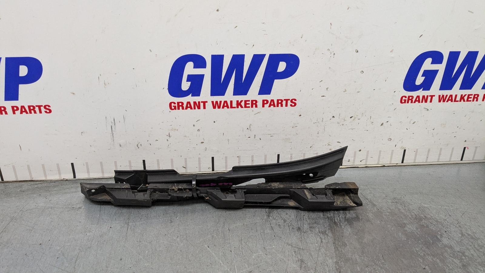 2021 Hyundai Santa Fe F/Bar Reinforc/Brack View Auto part F/Bar Reinforc/Brack Hyundai Santa Fe 2021
