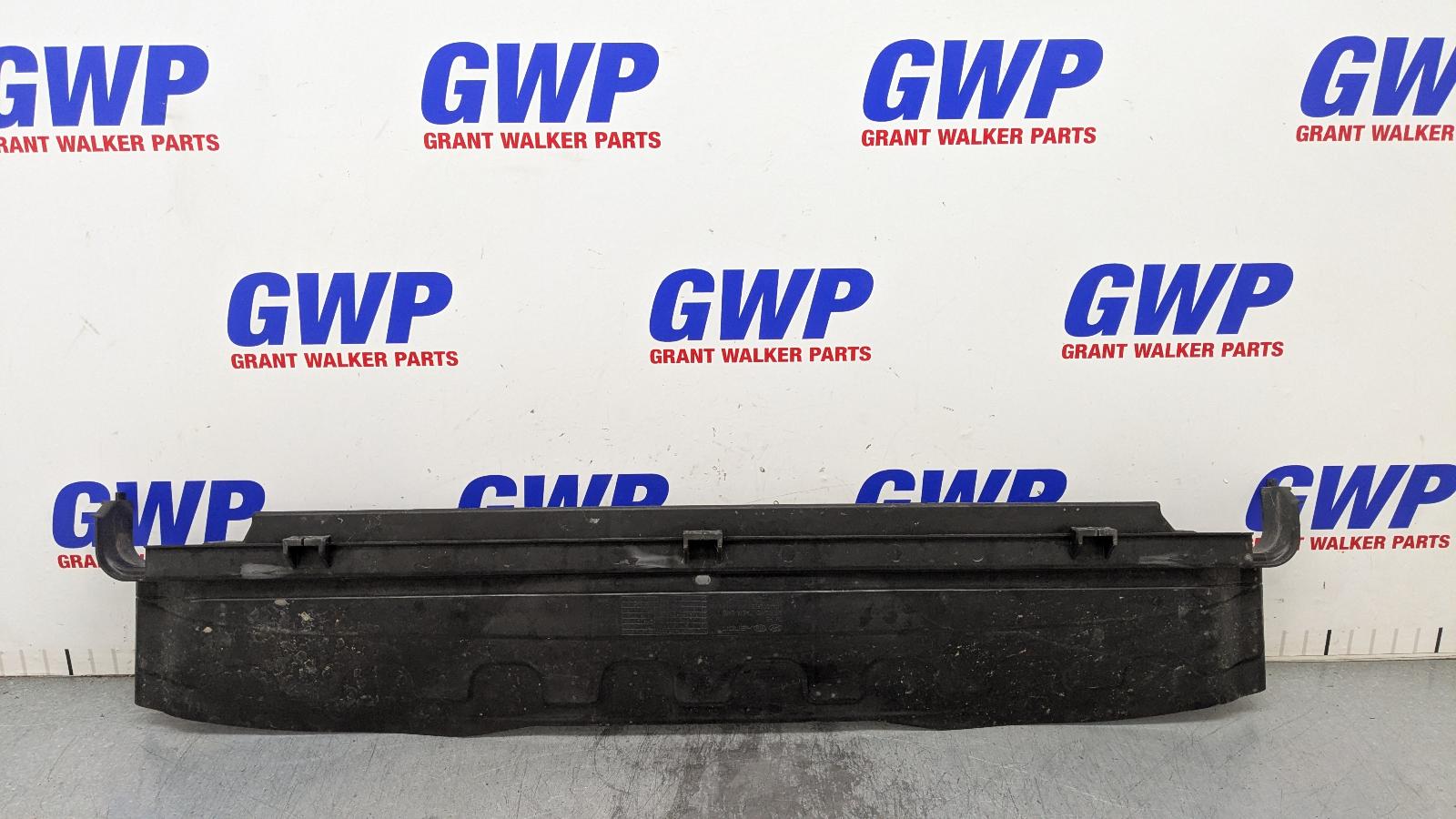 View Auto part Radiator Support Hyundai Santa Fe 2021