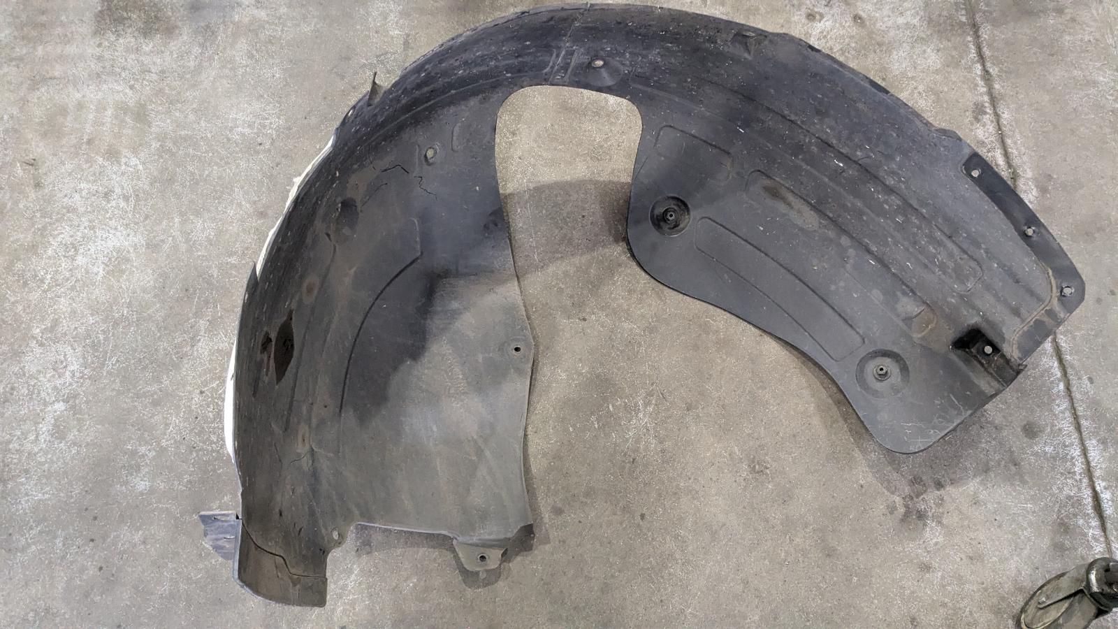 View Auto part Left Guard Liner Hyundai Santa Fe 2021
