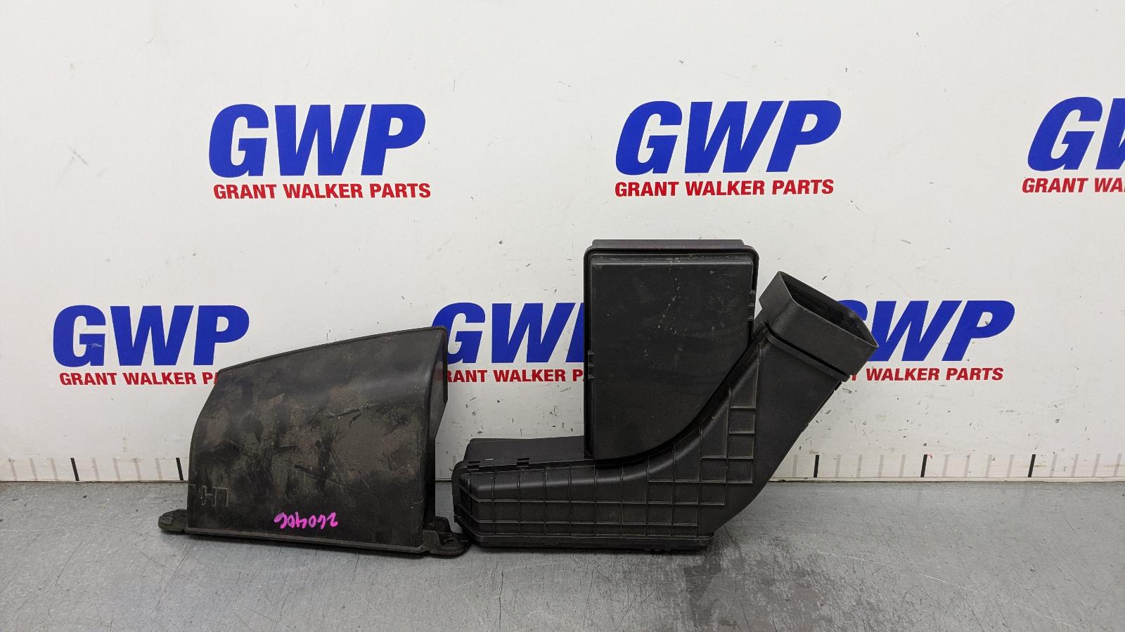 2021 Hyundai Santa Fe Air Cleaner Duct/Hos View Auto part Air Cleaner Duct/Hos Hyundai Santa Fe 2021