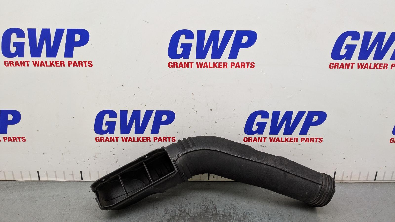 View Auto part Air Cleaner Duct/Hos Kia Cerato 2021