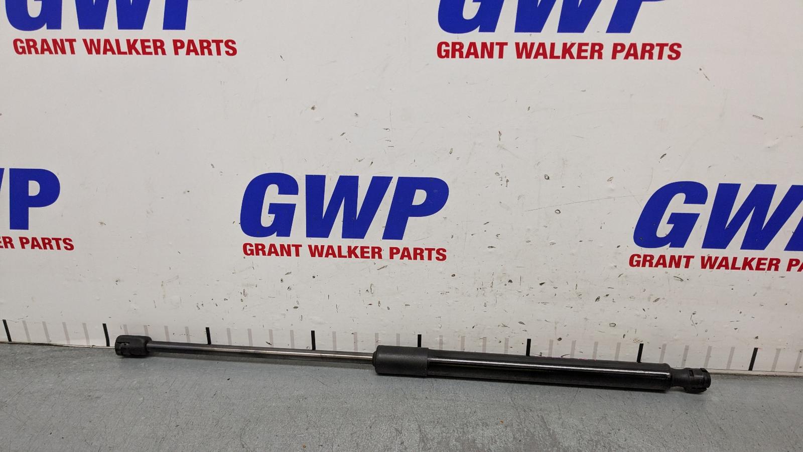 View Auto part Hatch Strut Kia Cerato 2021