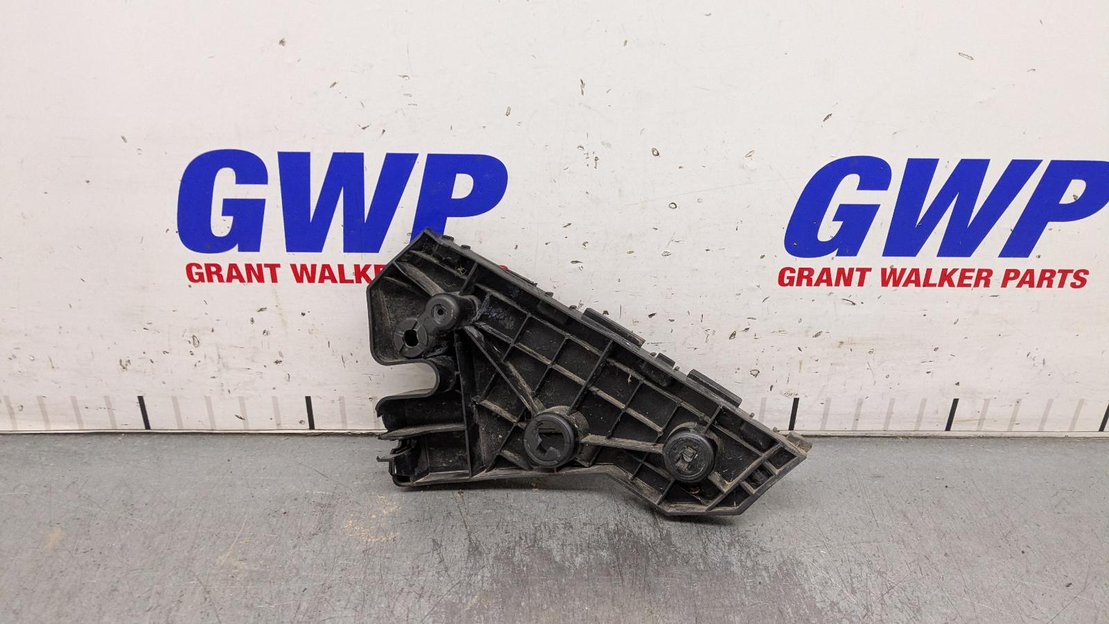 View Auto part F/Bar Reinforc/Brack Mazda Bt50 2018