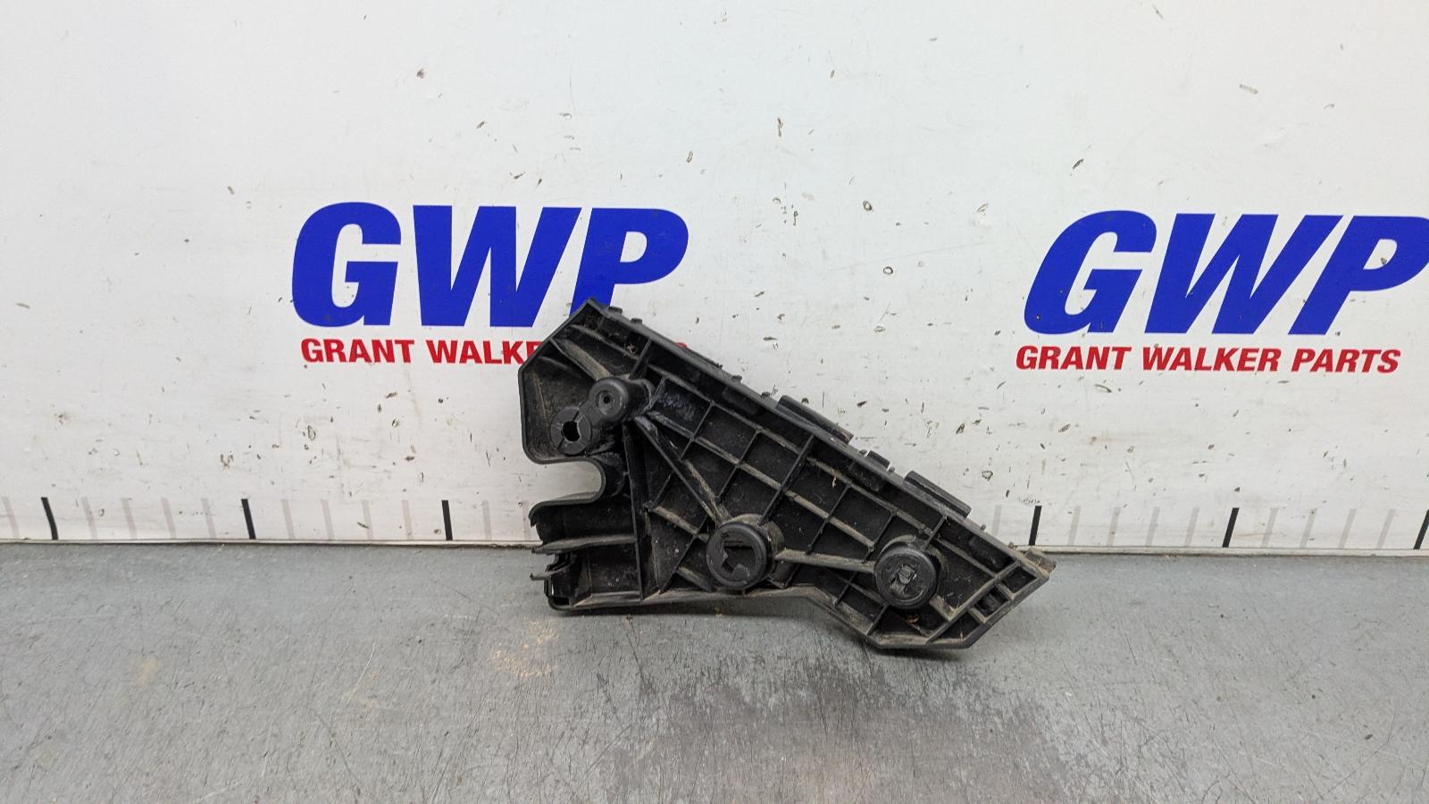 View Auto part F/Bar Reinforc/Brack Mazda Bt50 2018