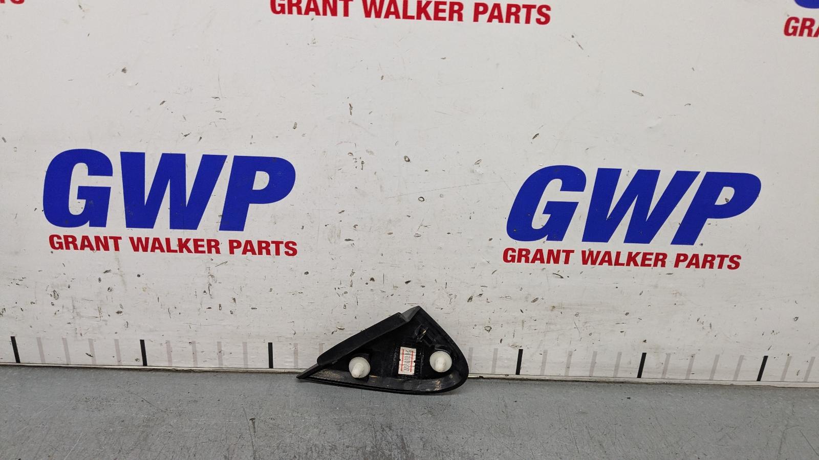 2018 Mazda Bt50 Right Guard View Auto part Right Guard Mazda Bt50 2018