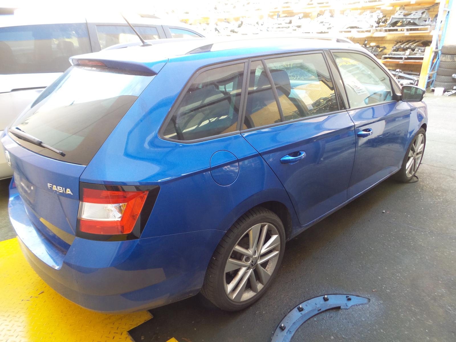 2017 Skoda Fabia Alternator View Auto part Alternator Skoda Fabia 2017