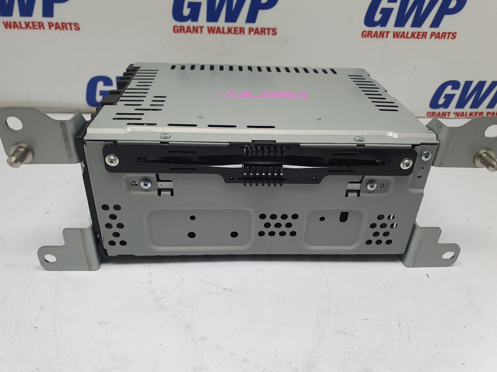 2015 Ford Mondeo Radio/Cd/Dvd/Sat/Tv View Auto part Radio/Cd/Dvd/Sat/Tv Ford Mondeo 2015