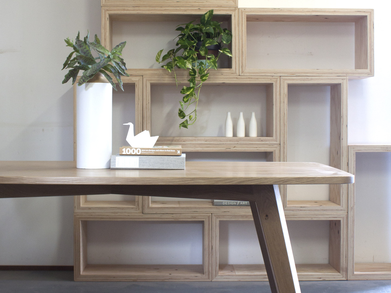 Ordinary Raw Furniture #3 - Handkrafted Ordinary Raw Furniture #3 - Handkrafted