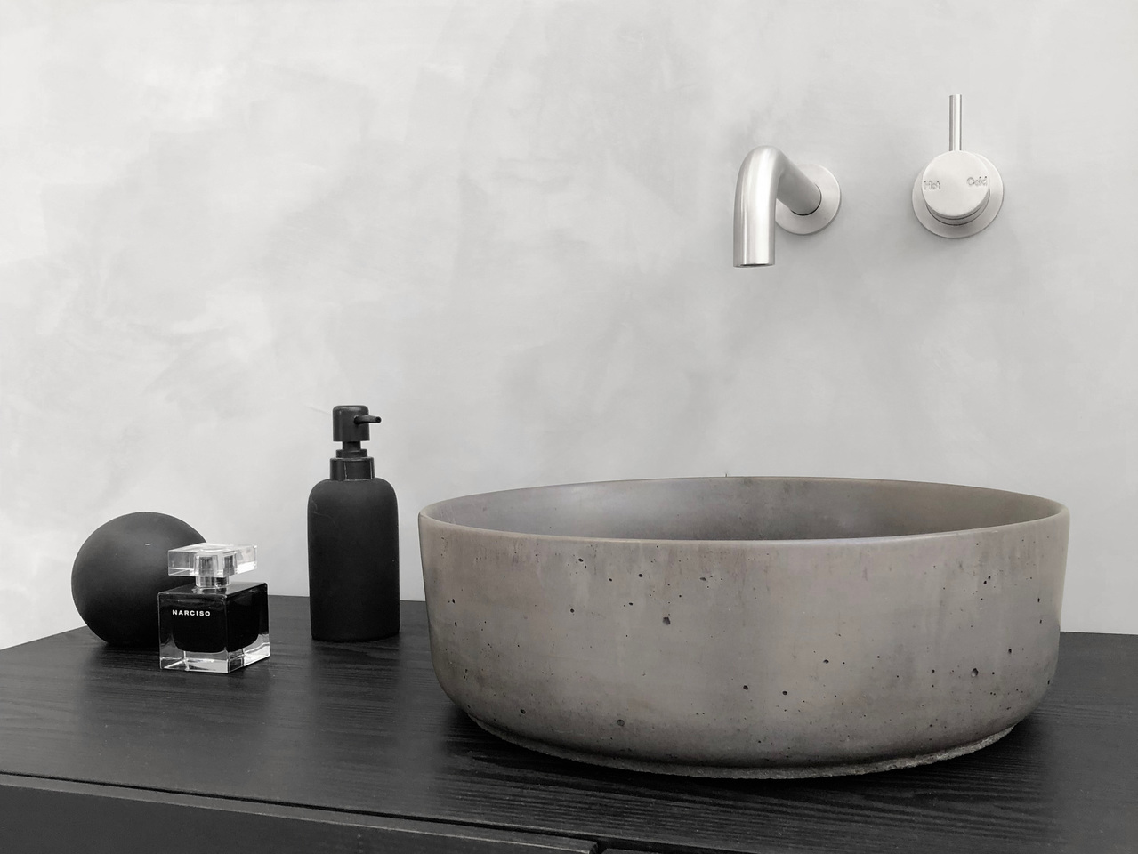 SLABS by Design Hula Concrete Basin by SLABS by Design Handkrafted