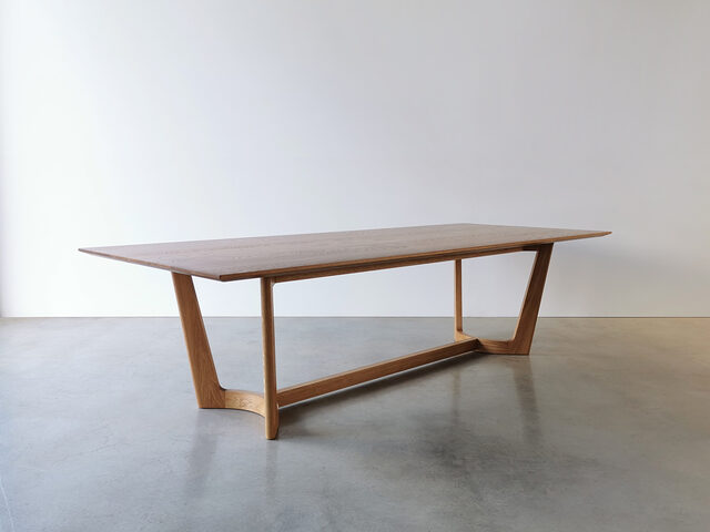 Froxfield Dining Table | Custom Handmade by Nathan Day Design - Walnut, Blackwood, Jarrah, Oak, Custom Dining Table, Leg Room
