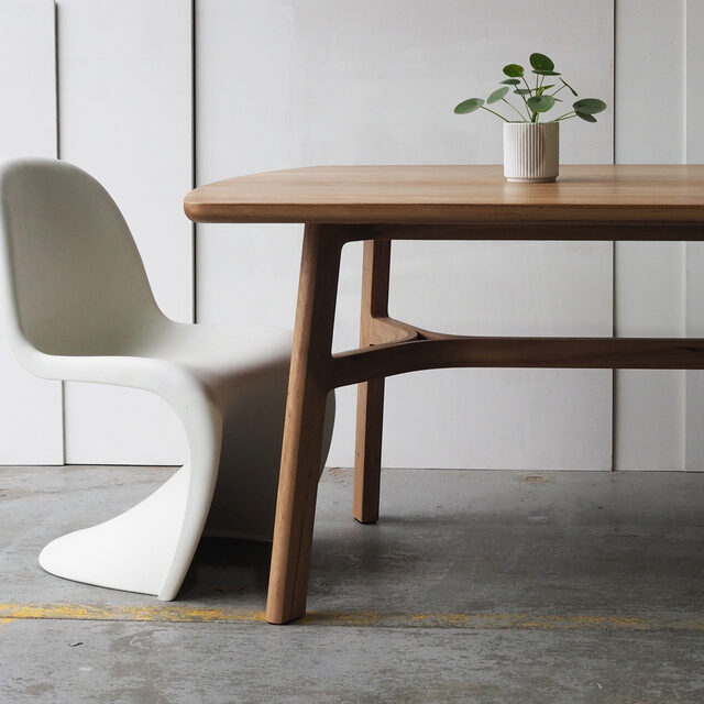 Pinnell Dining Table | Custom Handmade by Begbie Furniture Studio - Round Table, Table, Dining Table, Circular, Round, Oval, Dining, 8 Seater Table