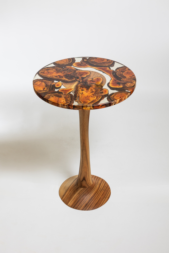 Camphor & Burl Sculpted Table by Florian Nier - Table