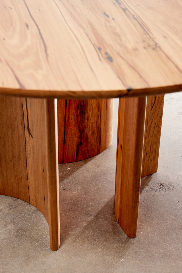 Luna Dining Table | Custom Handmade by Återvinna - Dining Table