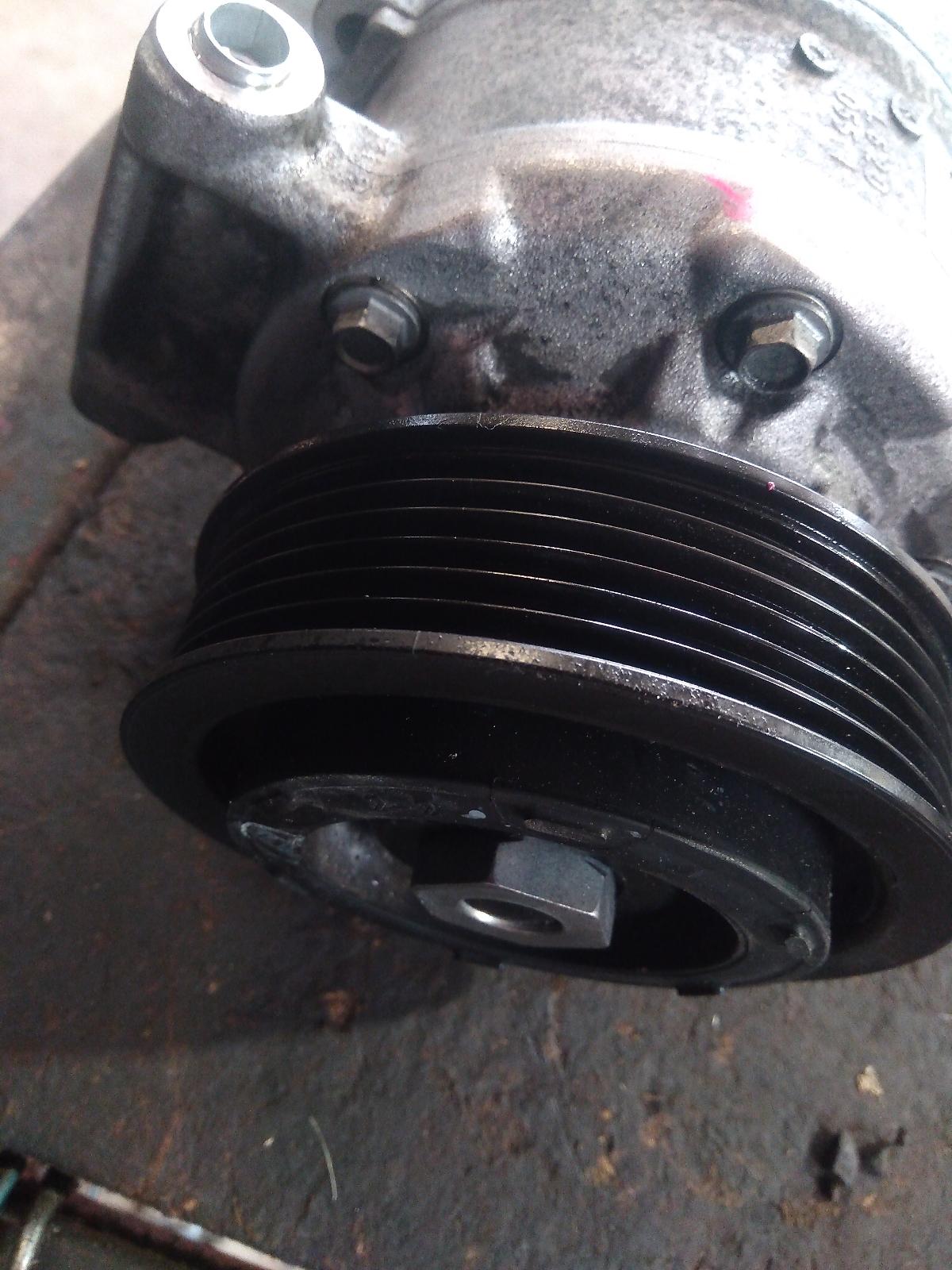View Auto part A/C Compressor Volkswagen Amarok 2019