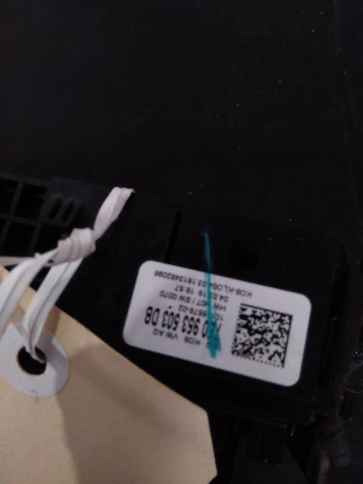 2019 Volkswagen Amarok Combination Switch View Auto part Combination Switch Volkswagen Amarok 2019