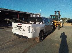 View Auto part Left Front Window Reg/Motor Toyota Hilux 2018