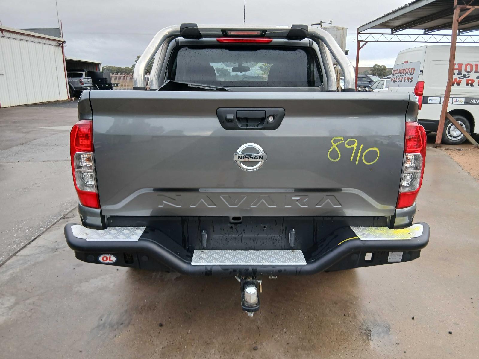 View Auto part Front Seat Nissan Navara 2021