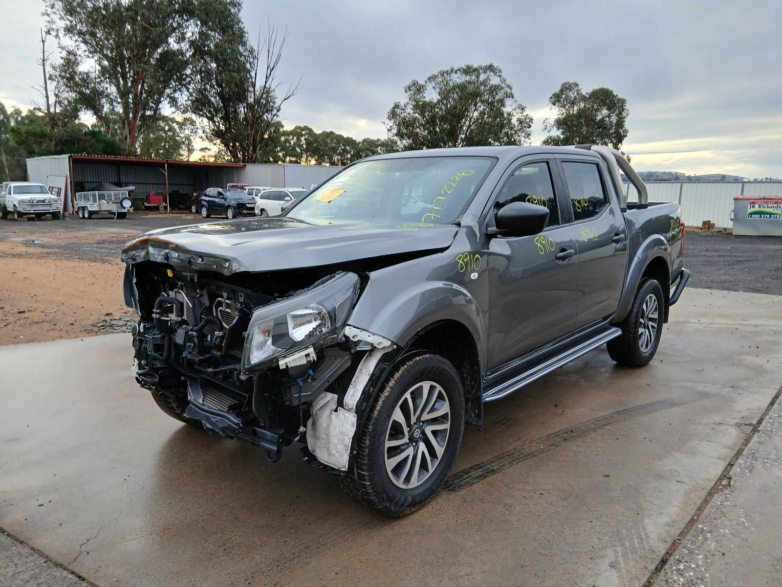 View Auto part Front Seat Nissan Navara 2021