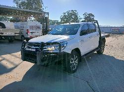 View Auto part Fuse Box Toyota Hilux 2017