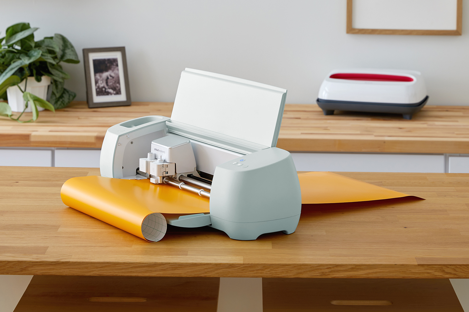 Cricut 13" x 3' Smart Vinyl Removable Roll | Orange