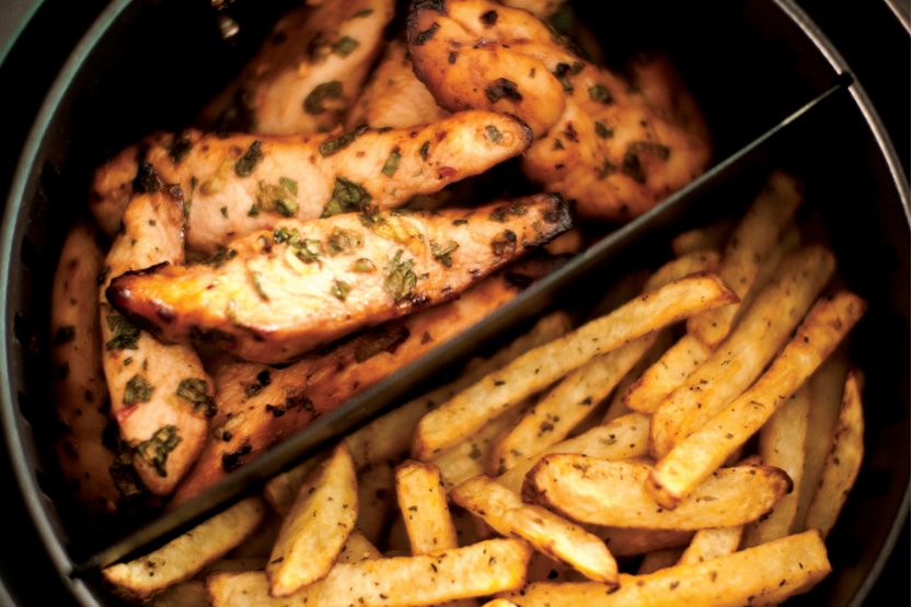 Russell Hobbs Purifry 2L Health Fryer | 20810 | White