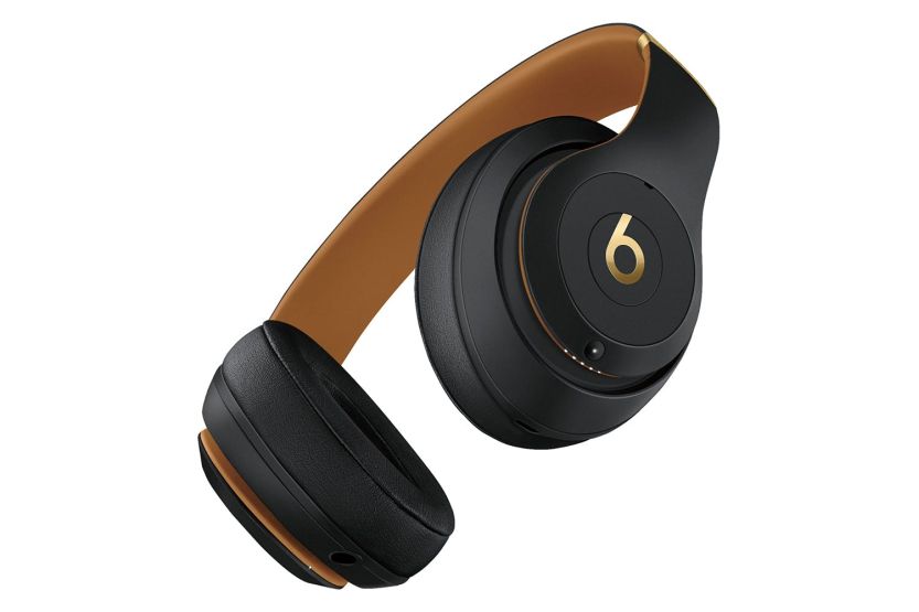 Beats Studio3 Over-Ear Wireless Noise Cancelling Headphones | Midnight Black