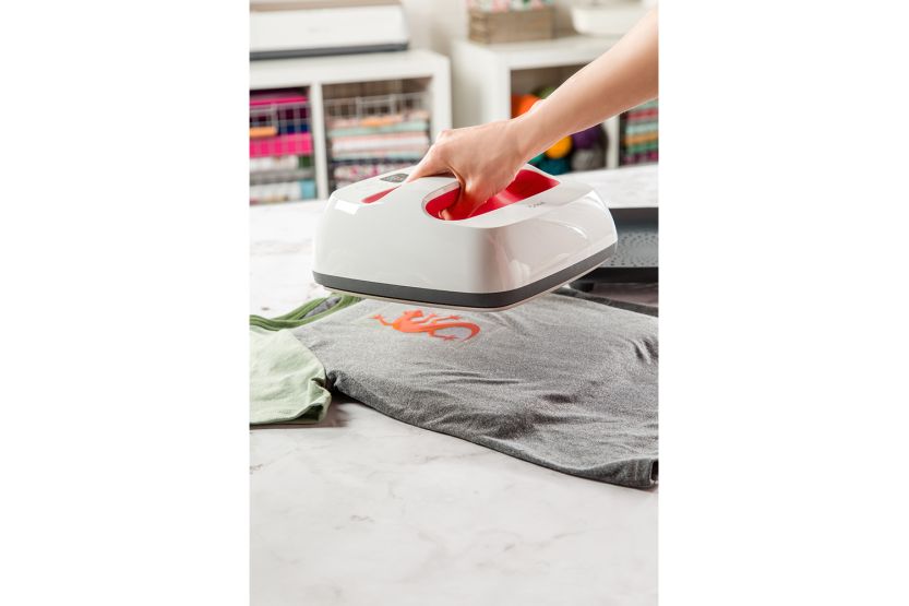 Cricut 9" x 9" EasyPress 2 | Raspberry