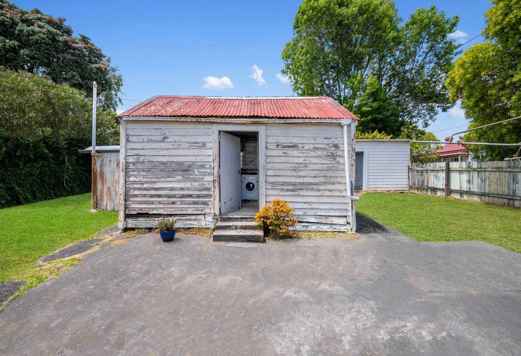  at 122 Crummer Road, Grey Lynn, Auckland