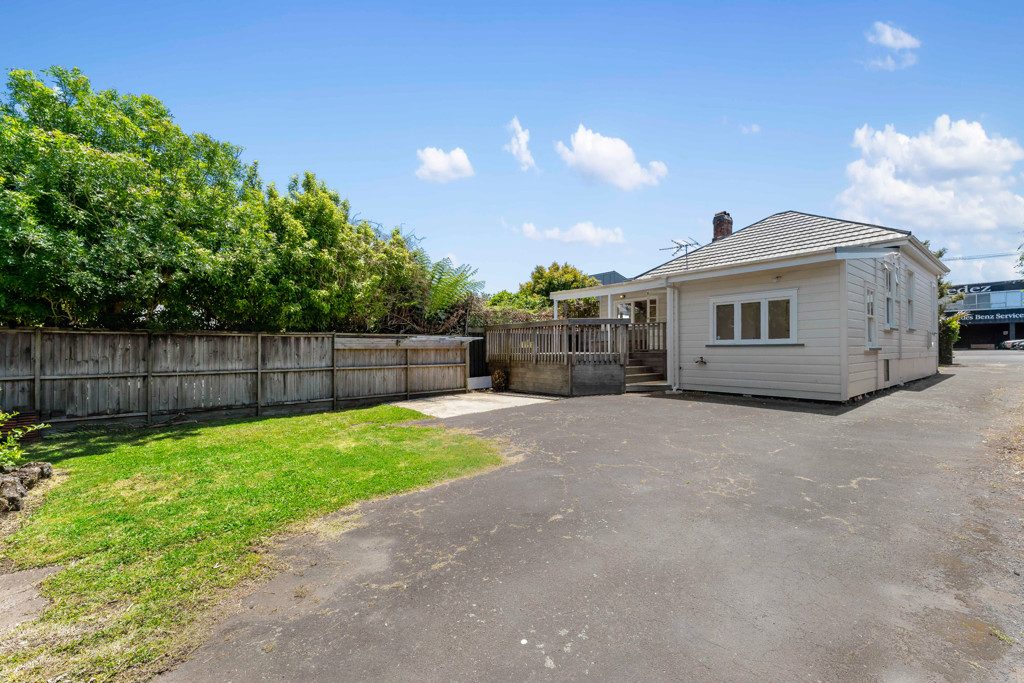  at 16 Tawari Street, Mount Eden, Auckland