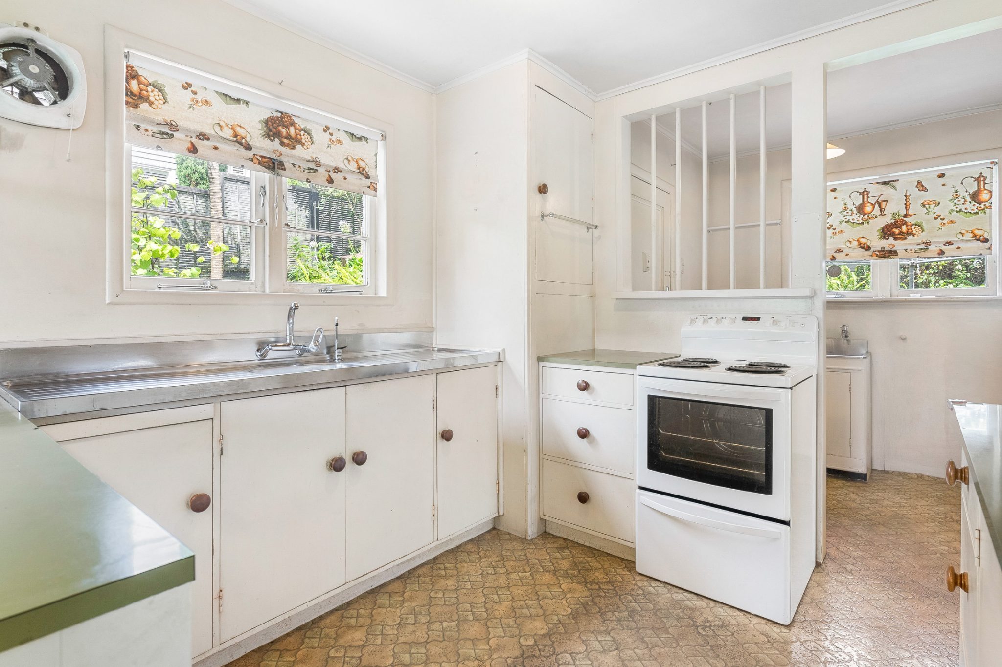  at 15 Glenbrook Street, Remuera, Auckland