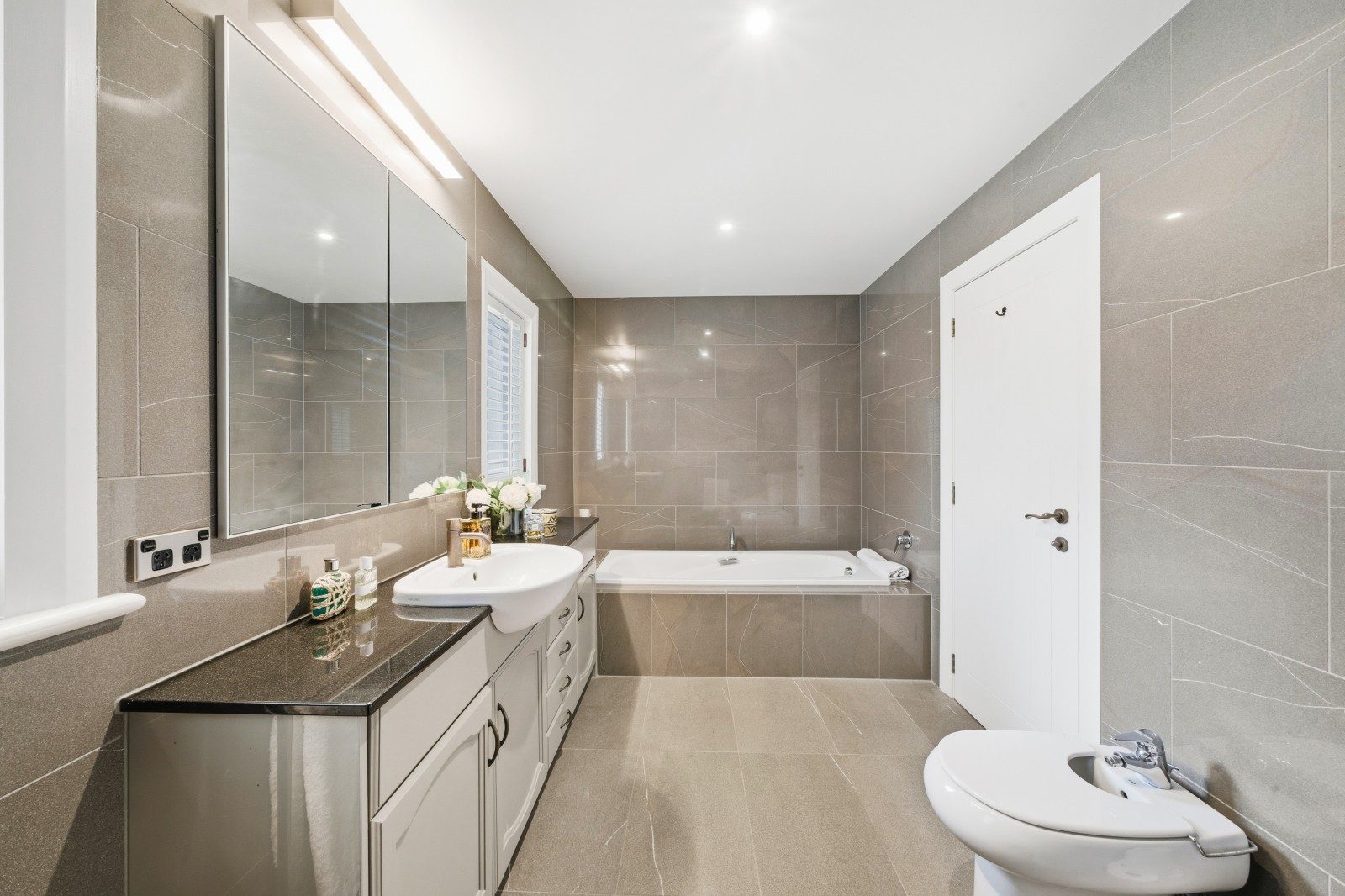  at 9 Lichfield Road, Parnell, Auckland